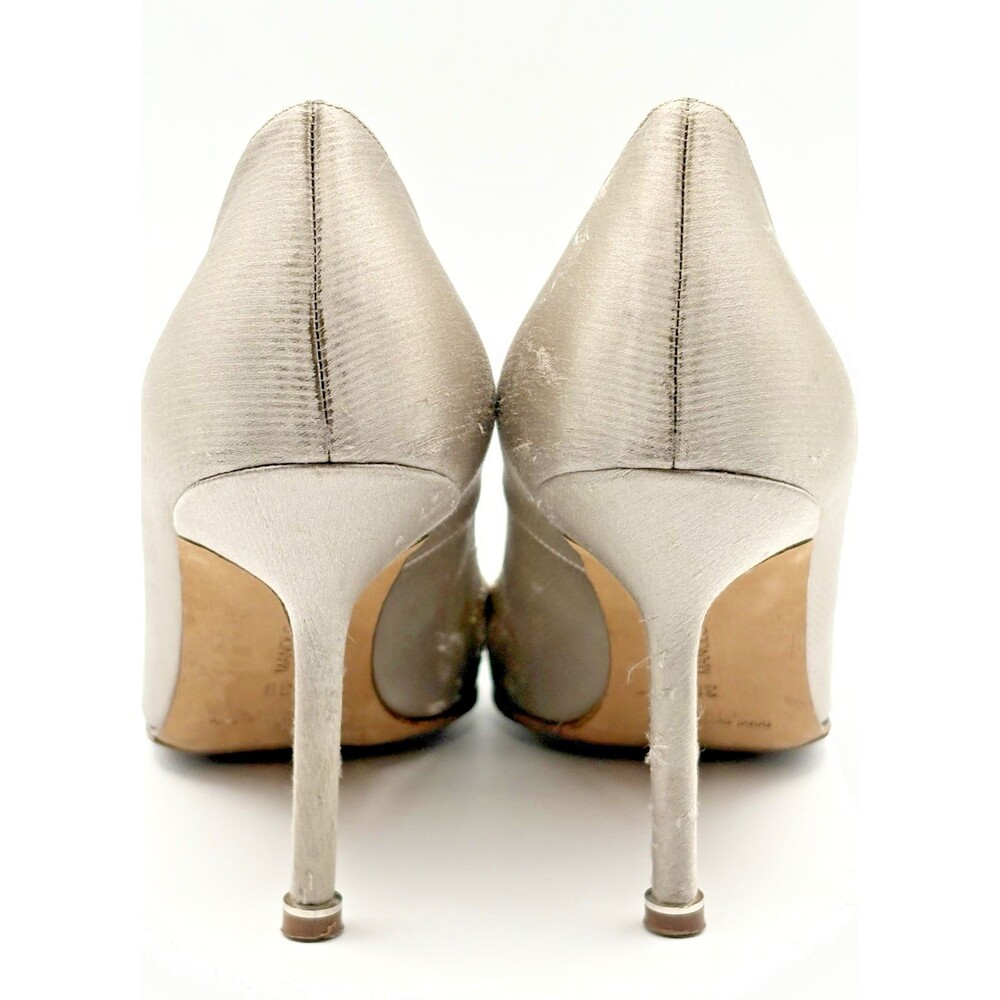 Manolo Blahnik Light Grey Satin Hangisi Rhinestone Embellished Heels Size EU 38 - Picture 12 of 15